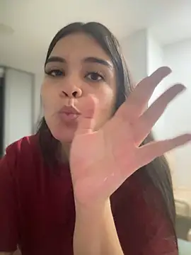 CamilaSofiia's Live XXX Chat