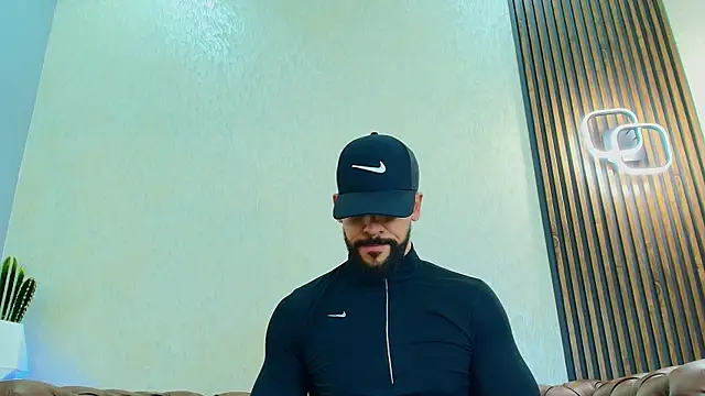 Petesevans XXX чат на живо