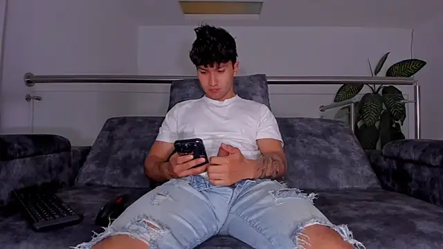 Valerio_James7 Webcam-Show