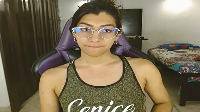 Alanni_parker 라이브 XXX 채팅