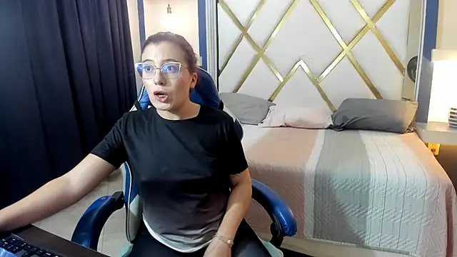 allison_mc – Naživo XXX chat