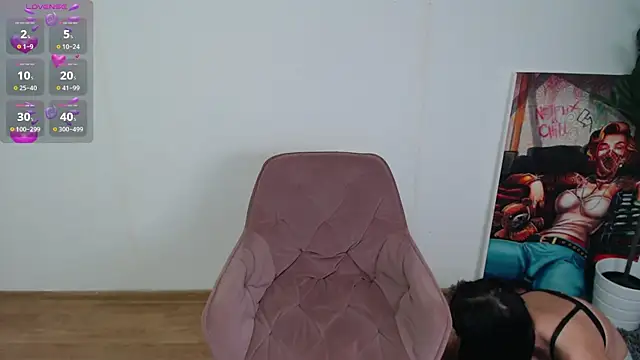 دردشة LadyLiia الجنسية المباشرة