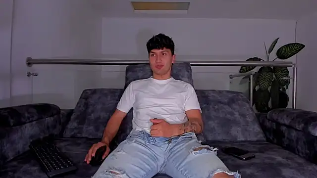 Valerio_James7 Webcam-Show