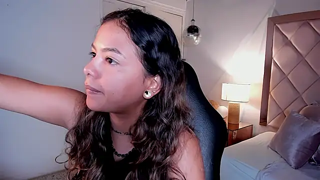 Chatroom XXX en direct de dulce_lyraa1