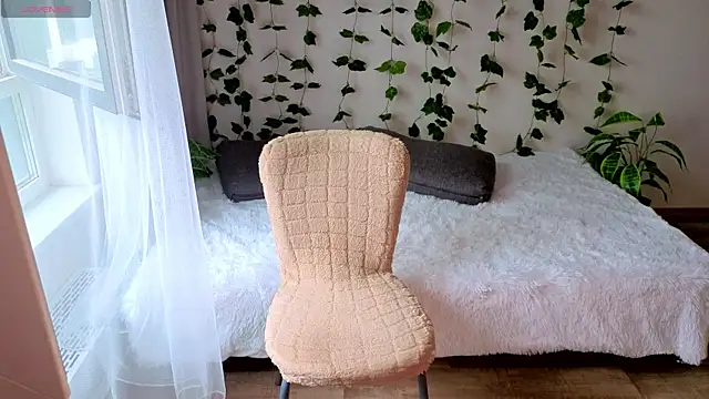 MonikFoxi Obrolan Langsung XXX