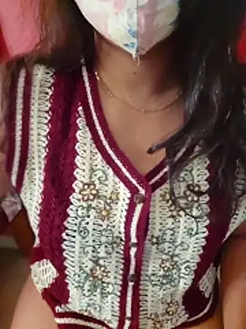 sluttytitties69 网络视讯表演