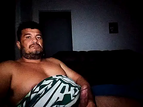 tarra122 Chat XXX live