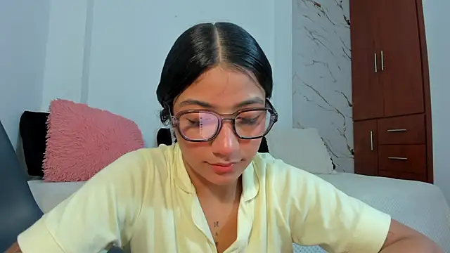 دردشة martina_roldam الجنسية المباشرة