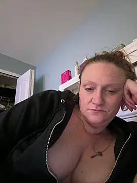 Kellilyn10 Chat XXX live