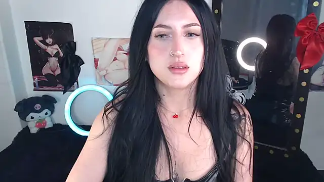 دردشة Evelyn_Sheeran الجنسية المباشرة