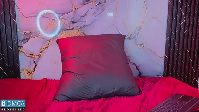 Chat +18 de MaeveKuro ao vivo