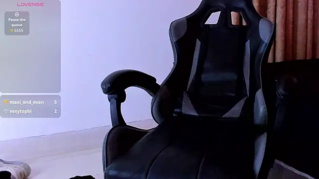 Ithan_Hott – Naživo XXX chat
