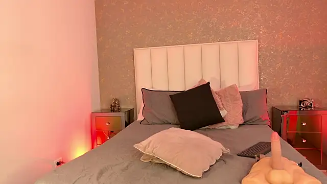 Chatroom XXX en direct de AmyRider_