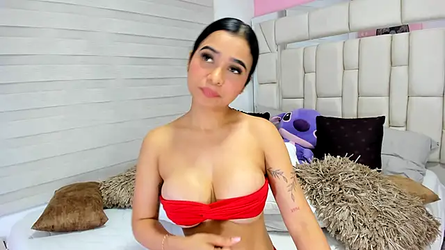clytiia_ Chat XXX in diretta