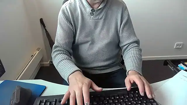 Buggemann Live XXX Chat
