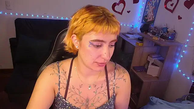 Miacatsito3's Live XXX Chat