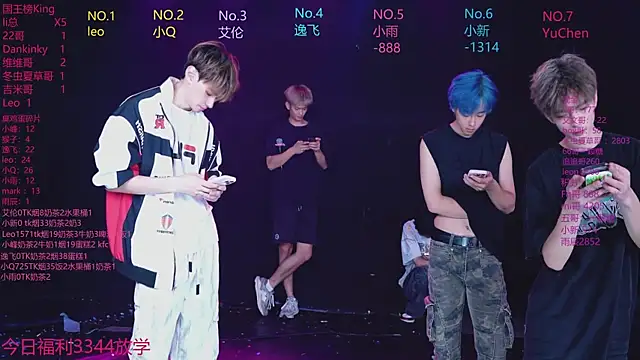 AAA-winner – Live XXX-chat