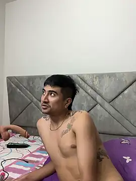 Sofia-_- 라이브 XXX 채팅