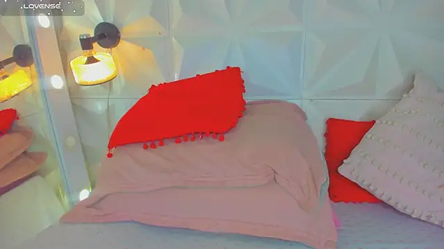 cute_latinaxxx's Live XXX Chat