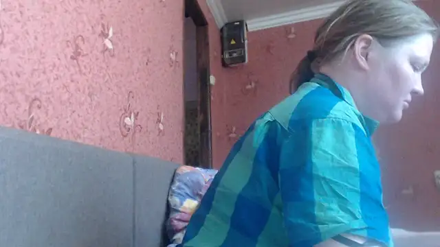 CharleyReid's Live XXX Chat