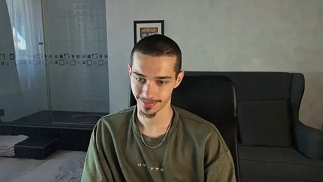 KaydenDrew Chat XXX in diretta