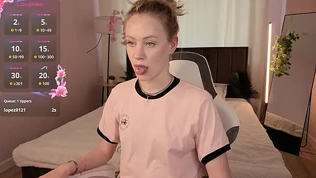 EvaHamilton XXX чат на живо