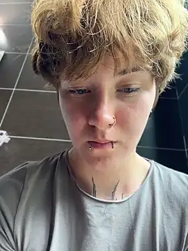 IceMur Live XXX-Chat