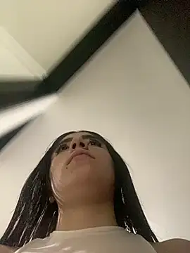 lunacruz_'s Live XXX Chat