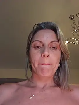 VIKS_SECRET Live XXX-Chat