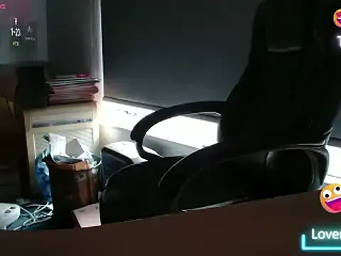 Онлайн чат XXX bigbadjon69