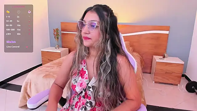 aniie_princess_18's Live XXX Chat
