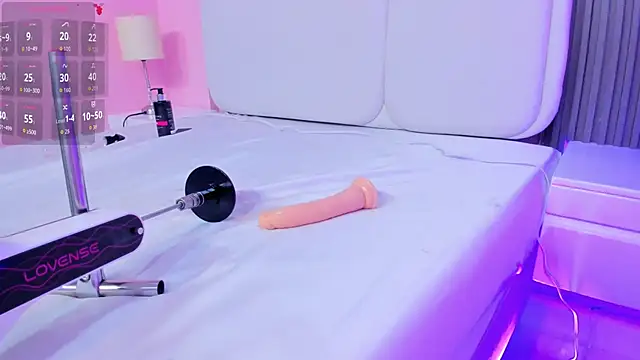 แชท XXX สดของ lia_sucker