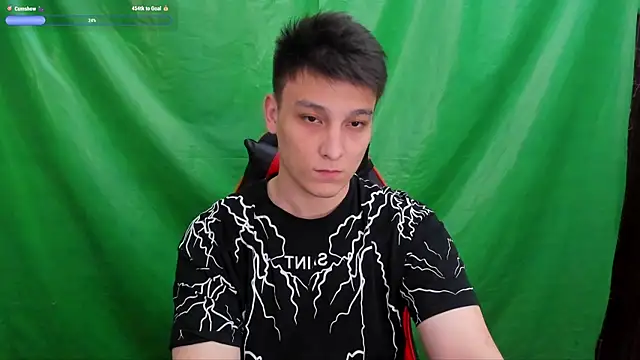 Justin_time111のライブXXXチャット