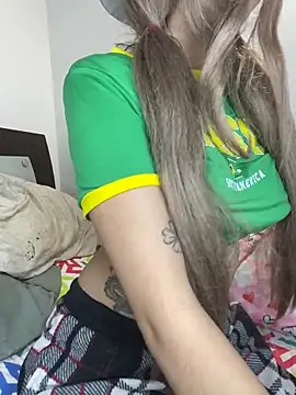 XXX chat uživo modela lunaapppp