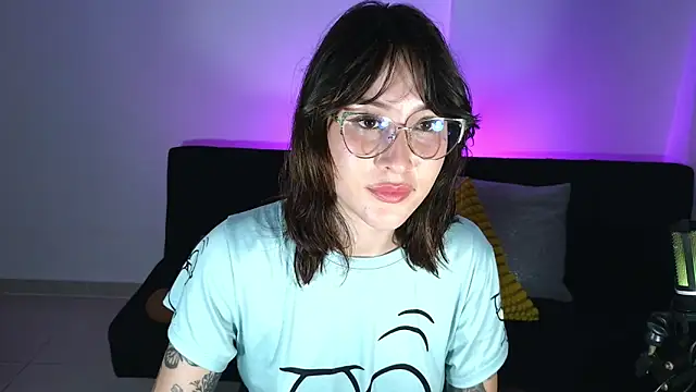 Chat XXX en directo de Yuliennegg