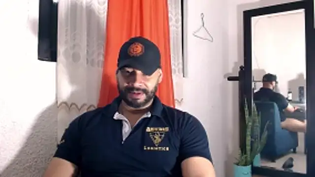 musclehetero's Live XXX Chat