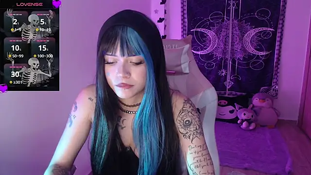 XXX chat uživo modela cyberd0ll66