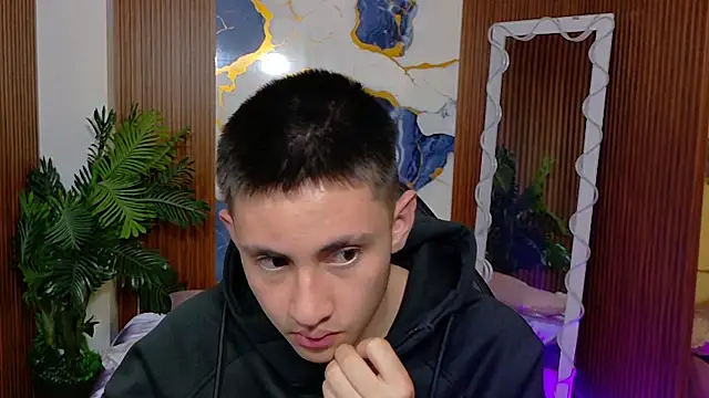 Chat +18 de Andres_Tay ao vivo