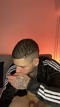 Živý XXX chat _jamesleandros1