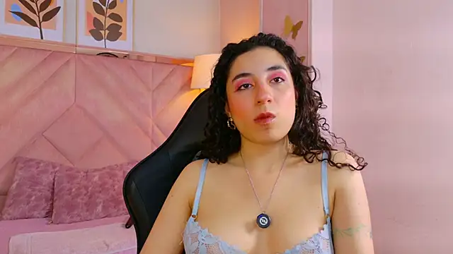 DemiJones_ – Naživo XXX chat