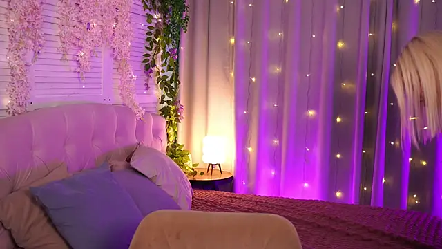 AmeliaWeells Adlı Modelin Canlı XXX Sohbeti