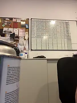 Petebulimia 现场XXX聊天