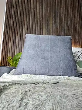 Sarjazmin Chat XXX live