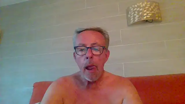 XXX chat uživo modela tuggy59