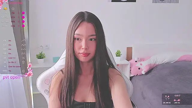 kittenrisha 现场XXX聊天