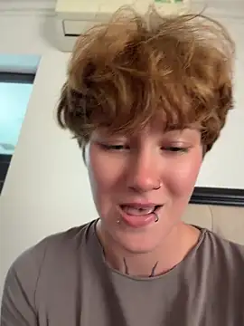 IceMur's Live XXX Chat