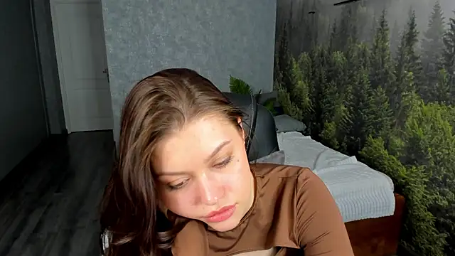 Maya-Mimi live XXX chat