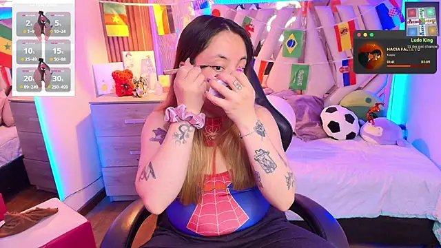 Chat +18 de NyxAndria_1 ao vivo