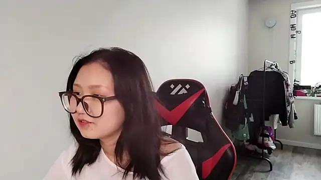 Sembang XXX Secara Langsung AdelineCanup