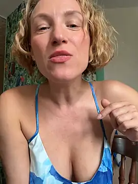 UmaTruewoman – Live XXX-chat